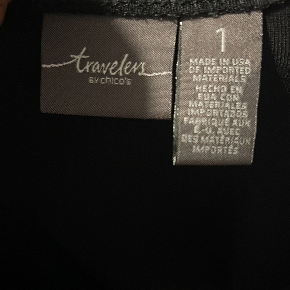 Euc Chico’s Travelers Classic Seashell-Trim Top. - Picture 6 of 8